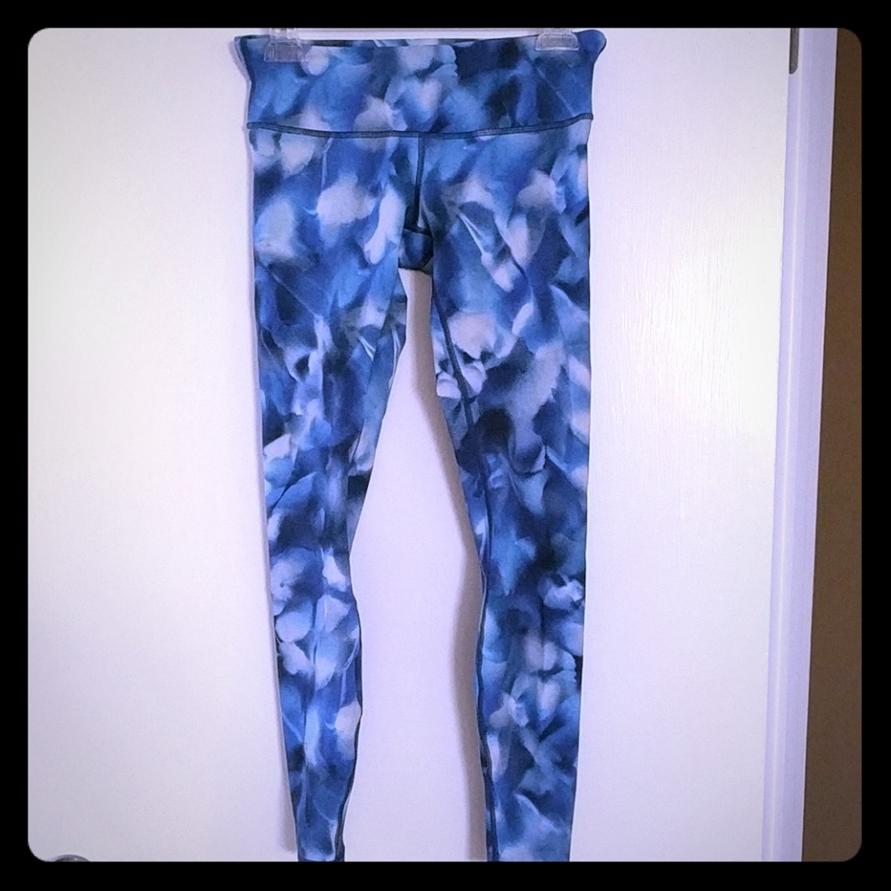 Lululemon Wunder Under LR tight